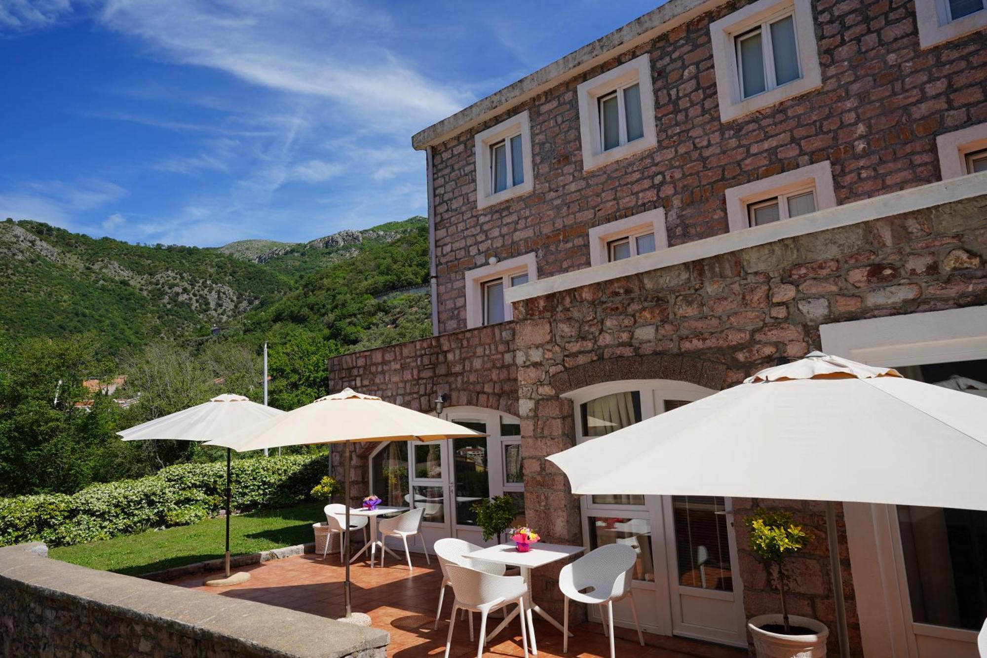 Apartments Pavlovic Petrovac Eksteriør billede