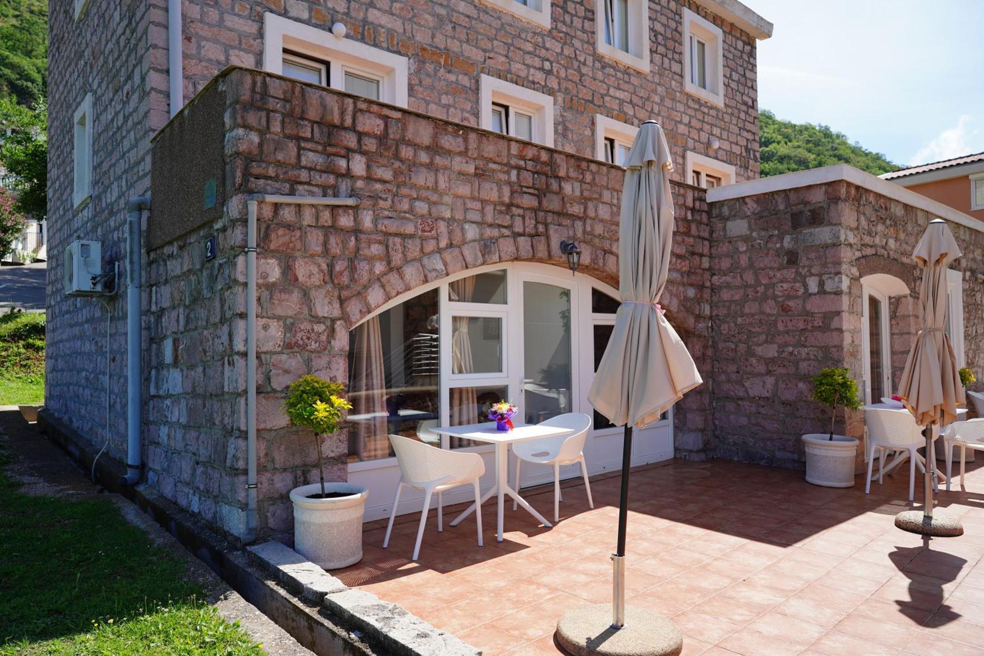 Apartments Pavlovic Petrovac Eksteriør billede